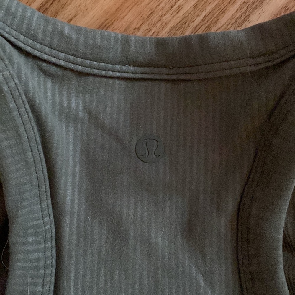 Lululemon Crop Tank - Picture 4 of 4